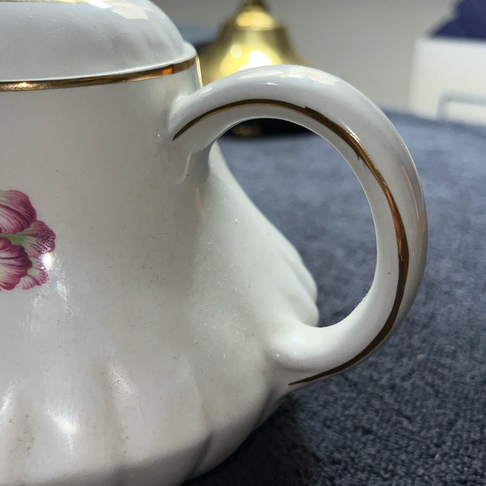 Vintage “Heatmaster” Teapot Floral Design With Gold Trim by Ellgreave Pottery - Picture 14 of 14
